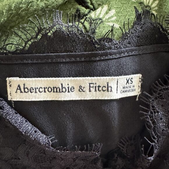 Abercrombie Fitch Womens Lace Cami Slip Top XS Black Whimsigoth Y2K Coquette - Picture 9 of 14